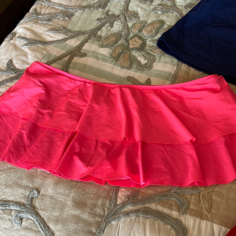 EUC mix nd match 2 skirts for 15